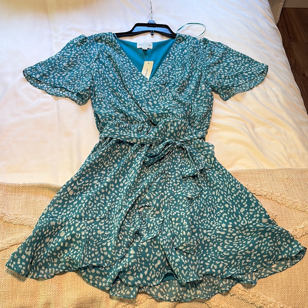 NWT Francesca's Collections Teal Wrap Dress